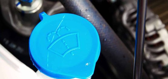 What to fill in the washer fluid reservoir? Winter washer rating (anti-freeze) - photo - 12771